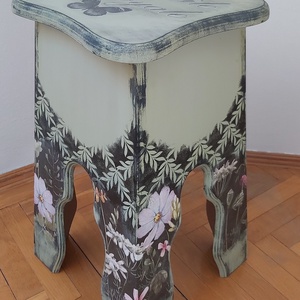 Zöld hokedli, Otthon & Életmód, Bútor, Más bútor, Decoupage, transzfer és szalvétatechnika, MESKA