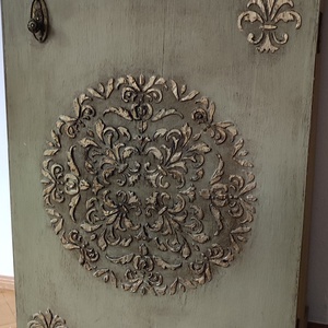 3D technikával díszített vintage éjjeli szekrény, Otthon & Életmód, Bútor, Szekrény, , MESKA