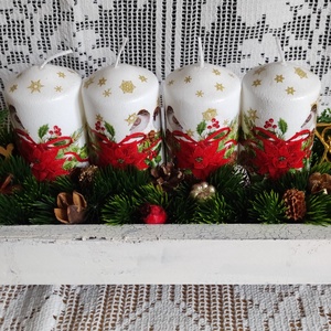 Különleges adventi / karácsonyi asztaldísz decoupage technikával díszített gyertyákkal, Karácsony, Karácsonyi lakásdekoráció, Ünnepi asztaldekoráció, Decoupage, transzfer és szalvétatechnika, MESKA