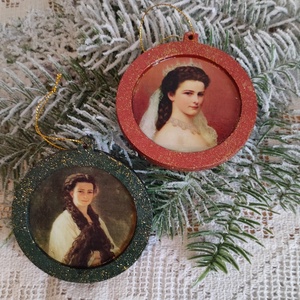 Erzsébet királyné / Sisi arcképével díszített karácsonyfadísz, Karácsony, Karácsonyi lakásdekoráció, Karácsonyfadíszek, , MESKA