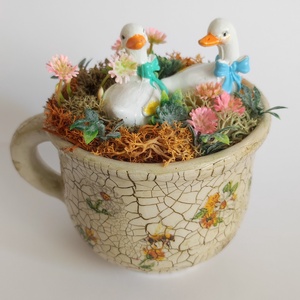 Húsvéti kislibák kerámia bögrében, Ünnepi díszek, dekorációk, Húsvéti díszek és dekorációk, Húsvéti asztaldíszek, Decoupage, transzfer és szalvétatechnika, MESKA