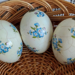 Kifújt lúdtojások nefelejcs díszítéssel - ünnepi díszek, dekorációk - húsvéti díszek és dekorációk - húsvéti tojás, hímestojás - Meska.hu