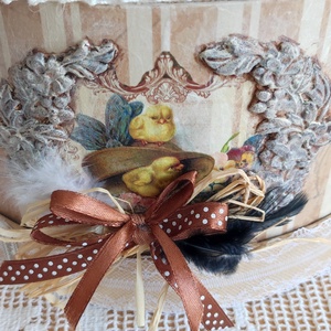 Egyedi, kör alakú vintage tojástartó - ünnepi díszek, dekorációk - húsvéti díszek és dekorációk - húsvéti tojástartó - Meska.hu