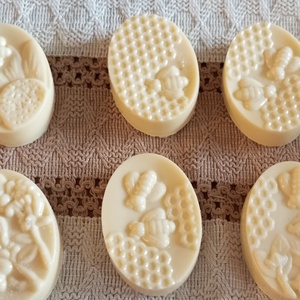 Méhecskés méhviaszos szappan , Szépségápolás, Szappan & Fürdés, Kézműves szappan, , MESKA