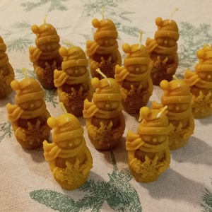 Hóember méhviasz gyertya  - karácsony - karácsonyi lakásdekoráció - karácsonyi illatgyertya, mécses - Meska.hu