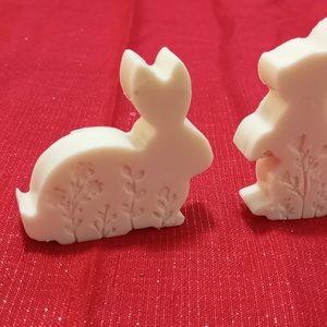 Díszcsomagolásban nyuszi alakú méhviaszos szappan  - szépségápolás - szappan & fürdés - kézműves szappan - Meska.hu