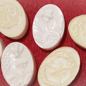 Luffa szivaccsal méhviaszos szappan , Szépségápolás, Szappan & Fürdés, Kézműves szappan, , MESKA