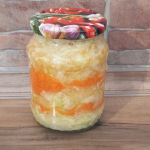 Fermentált káposzta, sárgarépa és hagyma - Meska.hu