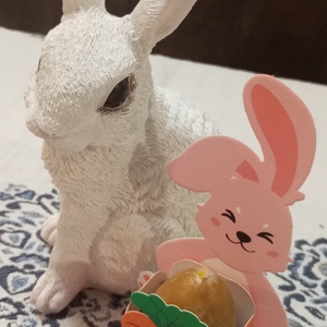 Nyuszis dobozban méhviasz gyertya , Kellékek & szerszámok, Dekorációs kellékek, Dekorációs gyertya, , MESKA