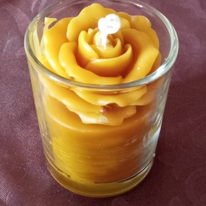 Anyák napjára rózsás poharas gyertya méhviaszból , Otthon & Életmód, Gyertya, illat, aroma, Gyertya, , MESKA