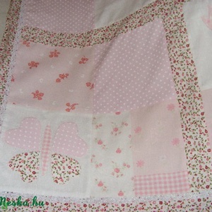 Pasztell rózsaszín patchwork takaró, pihe- puha falvédő - otthon & életmód - babaszoba, gyerekszoba - babatakaró, gyerek pléd - Meska.hu