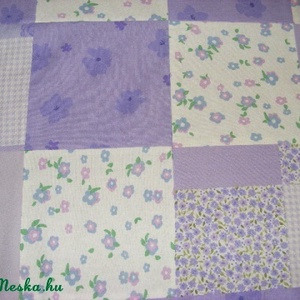 Lila patchwork takaró 20x20cm-es kockákból, falvédő - otthon & életmód - lakástextil - ágytakaró - Meska.hu