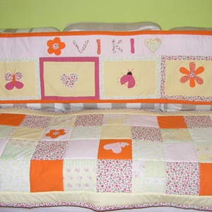 Patchwork takaró, falvédő virágokkal, pillangókkal névre szóló - otthon & lakás - lakástextil - falvédő - Meska.hu Patchwork takaró, falvédő virágokkal, pillangókkal névre szóló - otthon & lakás - lakástextil - falvédő - Meska.hu