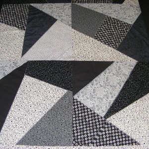 Crazy patchwork  takaró fekete-fehér - otthon & életmód - lakástextil - ágytakaró - Meska.hu