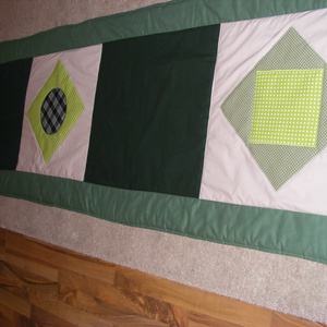 Zöld-barna kockás patchwork takaró, falvédőnek is alk. - otthon & lakás - lakástextil - ágytakaró - Meska.hu