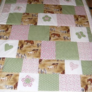 patchwork takaró lovas mintás - Meska.hu