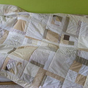 Crazy Patchwork takaró, pasztell színekből - otthon & életmód - lakástextil - ágytakaró - Meska.hu