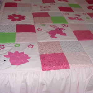 Patchwork takaró, falvédő, tavaszi hangulatban, nyuszi, Vuk, süni, őzike - otthon & életmód - babaszoba, gyerekszoba - falvédő gyerekszobába - Meska.hu
