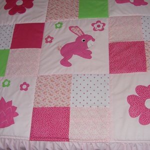 Patchwork takaró, falvédő, tavaszi hangulatban, nyuszi, Vuk, süni, őzike - otthon & életmód - babaszoba, gyerekszoba - falvédő gyerekszobába - Meska.hu
