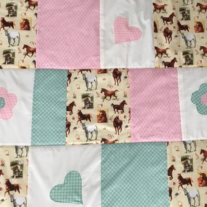 Patchwork falvédő, takaró ló, lovacska mintával - otthon & lakás - lakástextil - falvédő - Meska.hu Patchwork falvédő, takaró ló, lovacska mintával - otthon & lakás - lakástextil - falvédő - Meska.hu