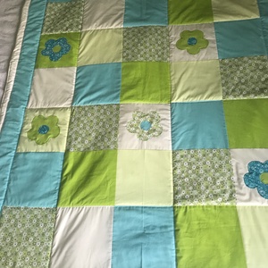 patchwork  takaró, falvédő, türkiz-zöld, virágmintával - otthon & életmód - lakástextil - felnőtt takaró, pléd - Meska.hu