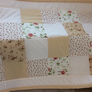 Patchwork falvédő +takaró+2db párnahuzat bézs  - otthon & életmód - lakástextil - falvédő - Meska.hu