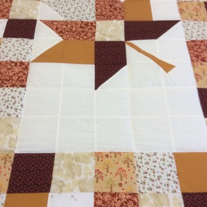 Patchwork takaró falevéllel a közepén - otthon & életmód - lakástextil - felnőtt takaró, pléd - Meska.hu