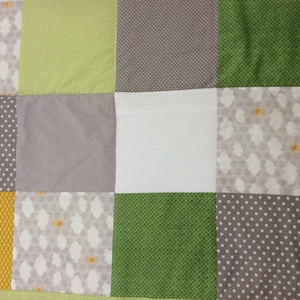 patchwork takaró falvédő fiúknak kockákból felhős mintával - otthon & életmód - lakástextil - Meska.hu