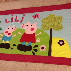 Patchwork falvédő, takarő Peppa malac - otthon & lakás - babaszoba, gyerekszoba - falvédő gyerekszobába - Meska.hu
