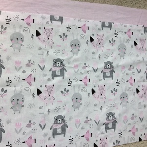 patchwork takaró, falvédő maci mintával rózsaszín -szürke - otthon & lakás - babaszoba, gyerekszoba - babatakaró, gyerek pléd - Meska.hu