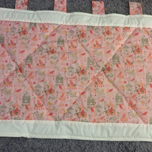 Patchwork falvédő, takaró rózsaszín-bézs, madaras mintával - otthon & életmód - babaszoba, gyerekszoba - falvédő gyerekszobába - Meska.hu