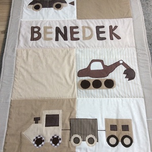 Járműves patchwork  takaró, bézs-barna falvédőnek is megfelel,  - otthon & életmód - babaszoba, gyerekszoba - falvédő gyerekszobába - Meska.hu