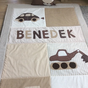 Járműves patchwork  takaró, bézs-barna falvédőnek is megfelel,  - otthon & életmód - babaszoba, gyerekszoba - falvédő gyerekszobába - Meska.hu
