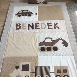 Járműves patchwork  takaró, bézs-barna falvédőnek is megfelel,  - otthon & életmód - babaszoba, gyerekszoba - falvédő gyerekszobába - Meska.hu