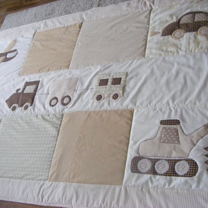 Járműves patchwork  takaró, bézs-barna falvédőnek is megfelel,  - otthon & életmód - babaszoba, gyerekszoba - falvédő gyerekszobába - Meska.hu