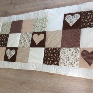 Patchwork falvédő bézs-barna szívecskés - otthon & életmód - lakástextil - falvédő - Meska.hu