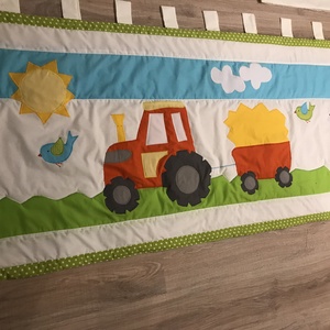 patchwork takaró, falvédő traktorral - otthon & életmód - babaszoba, gyerekszoba - falvédő gyerekszobába - Meska.hu