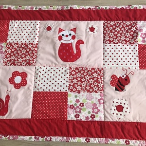 Patchwork takaró, piros-pöttyös, falvédőnek is megfelel, cica, katica, méhecske - Meska.hu