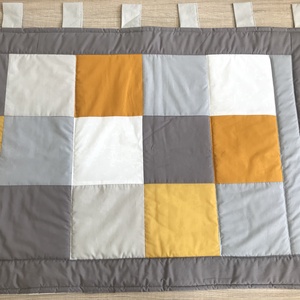 Patchwork falvédő, takaró narancs, szürke, fehér, - otthon & életmód - babaszoba, gyerekszoba - falvédő gyerekszobába - Meska.hu