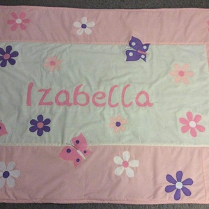 Patchwork takaró, falvédő lila-rózsaszín-fehér - otthon & életmód - babaszoba, gyerekszoba - falvédő gyerekszobába - Meska.hu