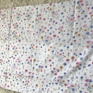 falvédő mezei virágokkal, Otthon & Életmód, Babaszoba, gyerekszoba, Falvédő gyerekszobába, Patchwork, foltvarrás, MESKA