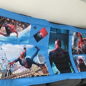 Patchwork takaró, falvédő Spiderman, Pókember, Otthon & Életmód, Babaszoba, gyerekszoba, Falvédő gyerekszobába, Varrás, Patchwork, foltvarrás, MESKA