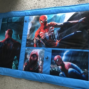 Patchwork takaró, falvédő Spiderman, Pókember - baba - mama - babaszoba dekoráció - falvédő gyerekszobába - Meska.hu