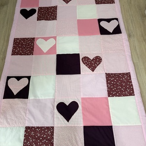 Patchwork falvédő fehér-rózsaszín-pink  szívecskés - otthon & életmód - lakástextil - falvédő - Meska.hu