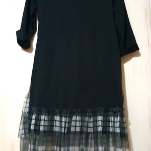 Egy fekete pamut pulóver átalakulása- női ruha  - ruha & divat - női ruha - alkalmi ruha & estélyi ruha - Meska.hu