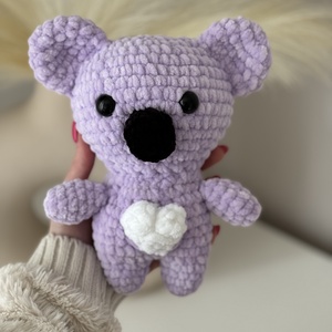 Horgolt lila koala - játék & sport - plüssállat & játékfigura - maci - Meska.hu