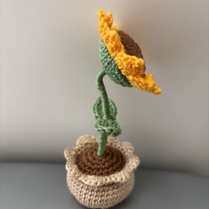 Horgolt cserepes Napraforgó - otthon & életmód - virágdekoráció - virágdíszek - virágdísz kaspóban - Meska.hu