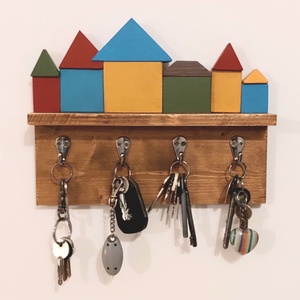 Kulcstartó fából színes házacskákkal - otthon & lakás - dekoráció - fali és függő dekoráció - fali kulcstartó - Meska.hu