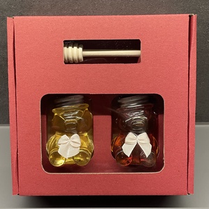 Mézes macis díszdoboz fa csurgatóval 2x100gr - élelmiszer - gourmet ajándékcsomag - Meska.hu