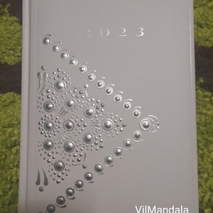 Határidőnapló 2023 - otthon & életmód - dekoráció - spiritualitás - mandala - Meska.hu